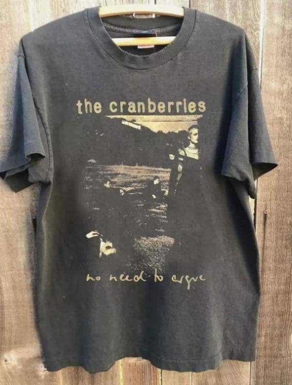 The Cranberries 1995 Tour Vintage Cotton Unisex T-shirt