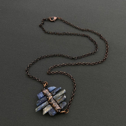 Vintage Five Kyanite Linked Pendant Necklace