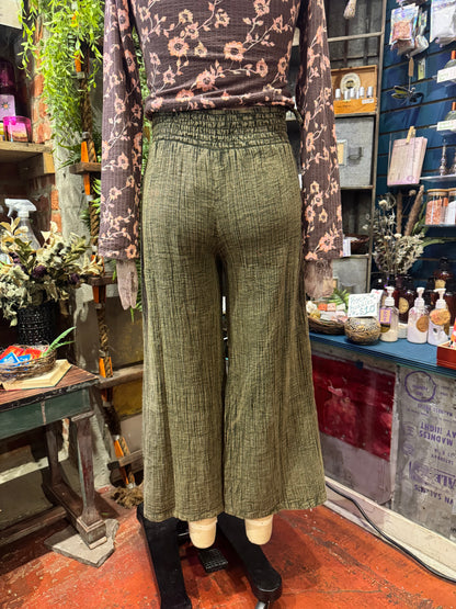 Floral Embroidered Wide Leg Crop Pants - Olive