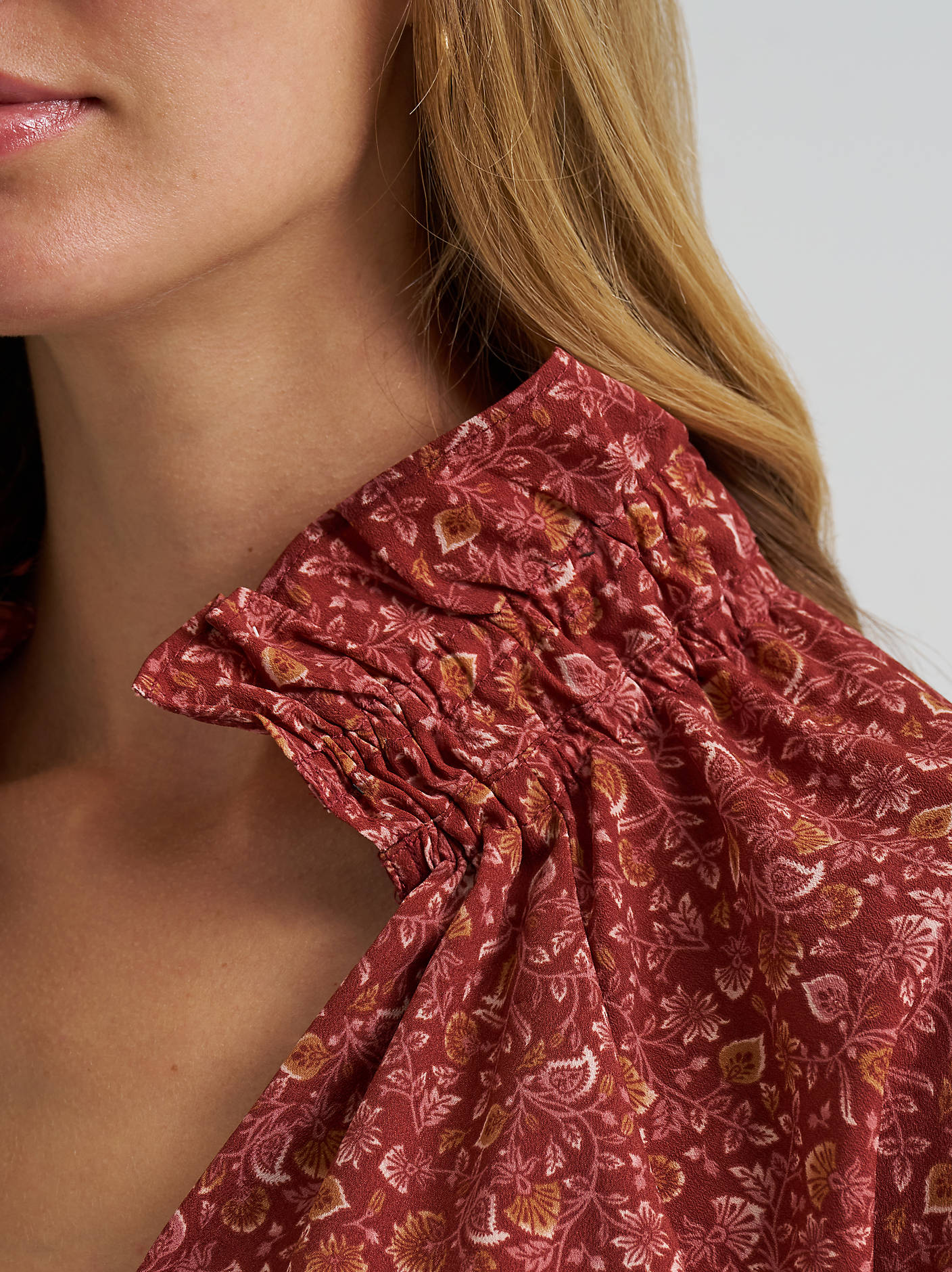 Retro Americana Ruffle Blouse - Burgandy