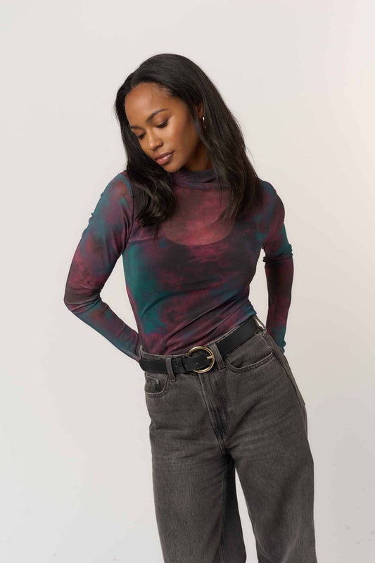 Tess Mesh Funnel Neck - Burgundy Combo