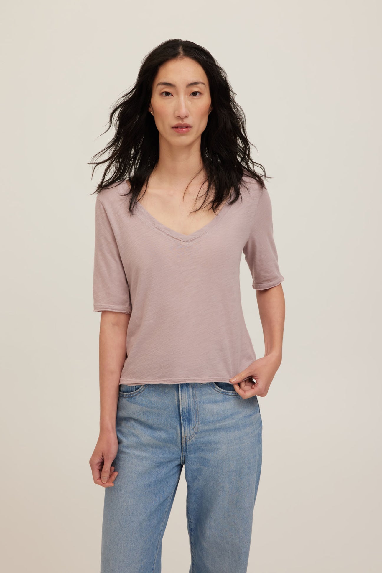 Jude V-Neck Tee - Dusty Lilac