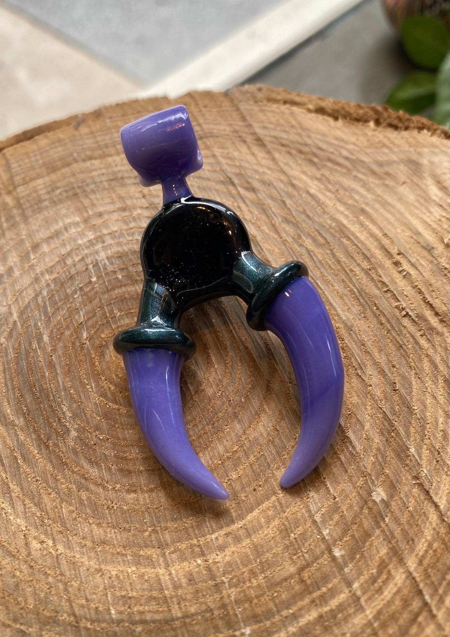 Foci Pendant - TG06*