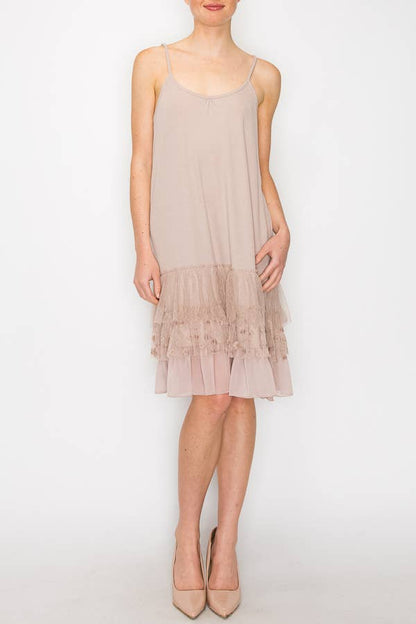 DRESS EXTENDER WITH LACE LAYER - TAUPE