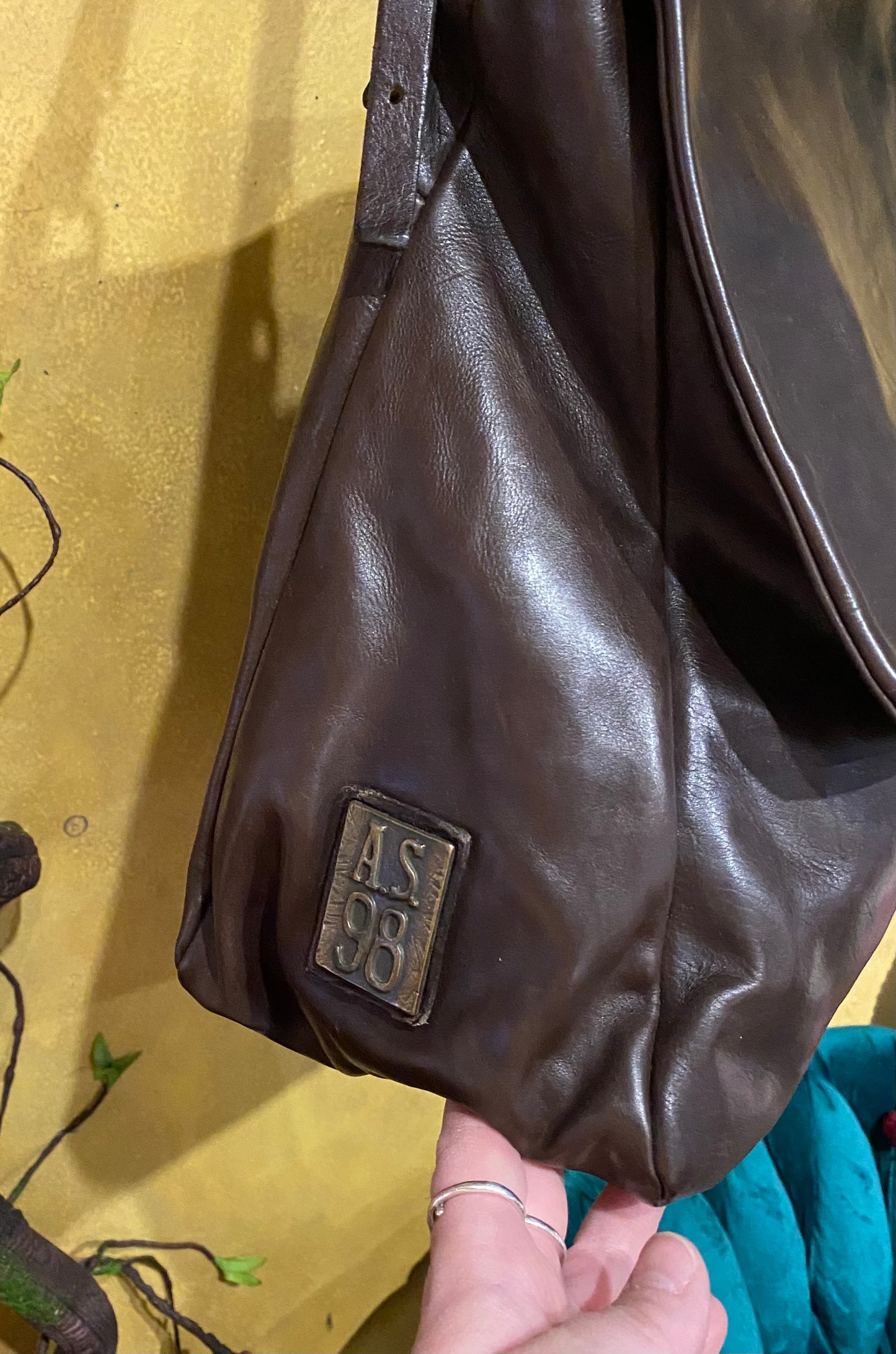 Hudde Leather Bag - Dark Brown