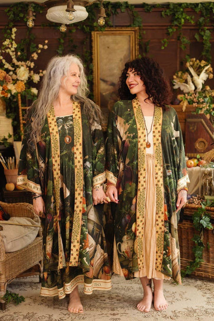Labour of Love Opera Duster Kimono Robe w/ florals & violin