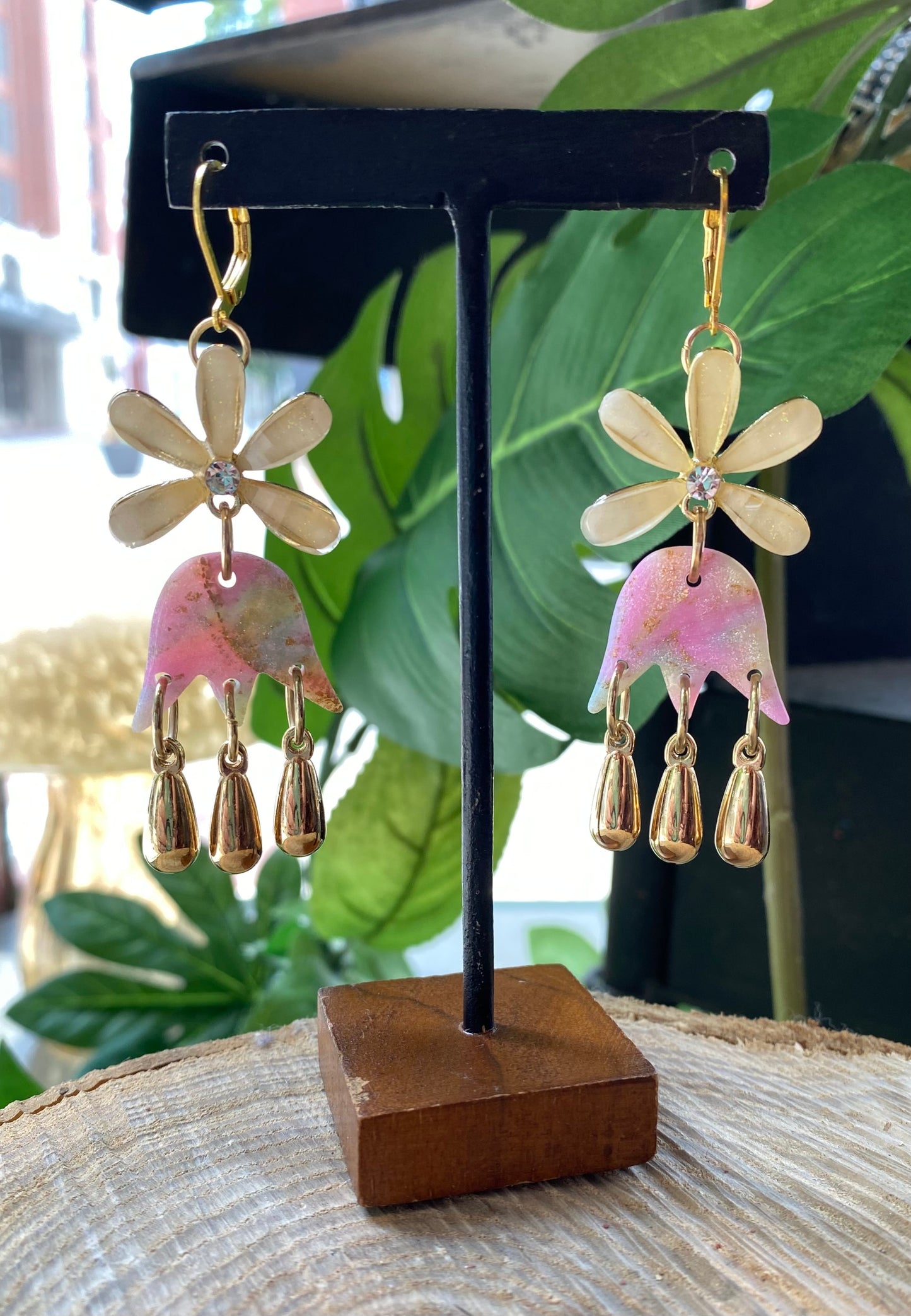 Pastel Floral Dangles *E33