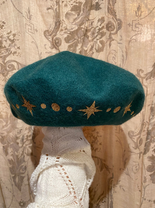 Fox & Fable - Vegan Beret - Gold Starburst - Emerald