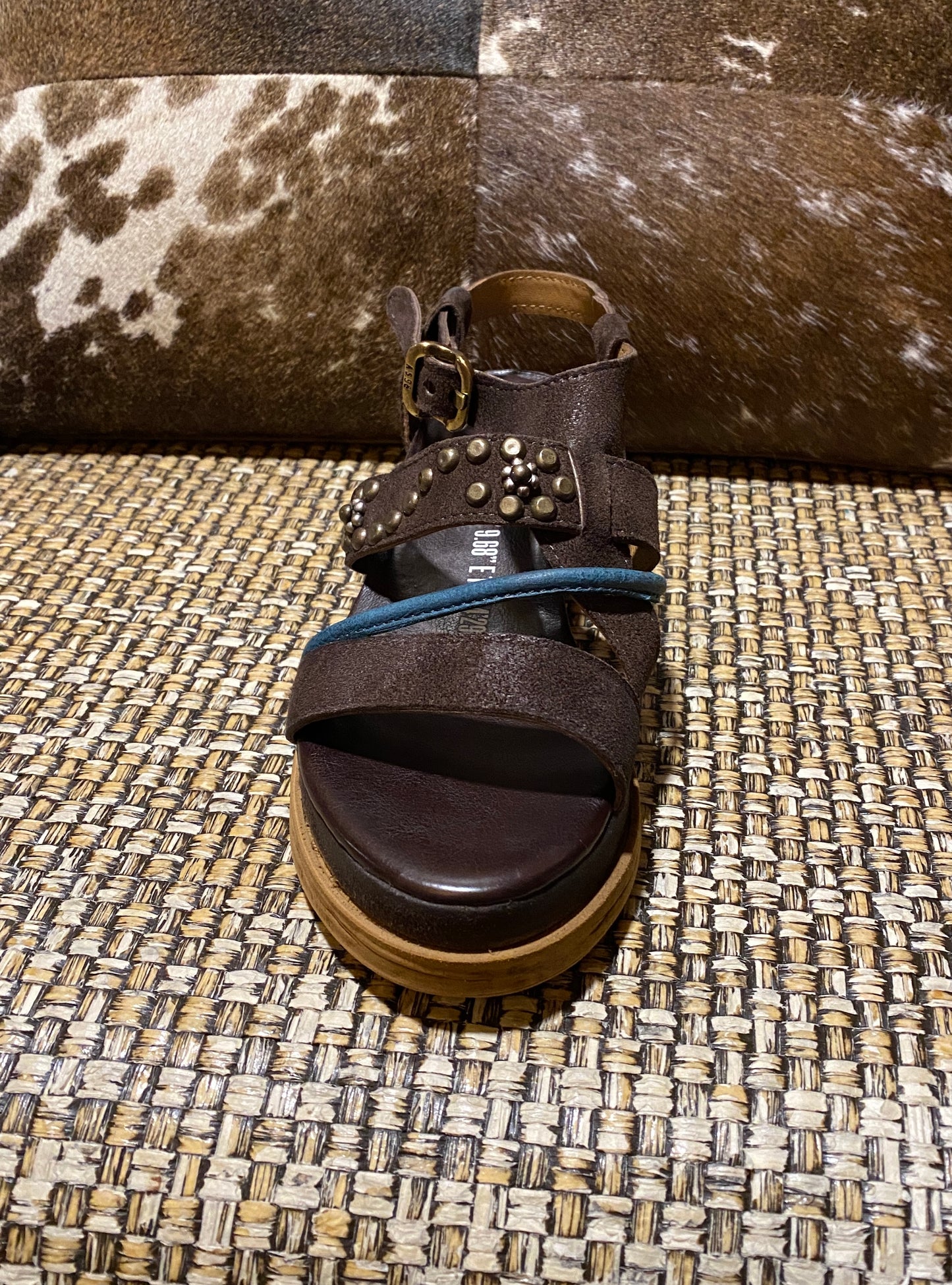 Lowman Sandal - Brown