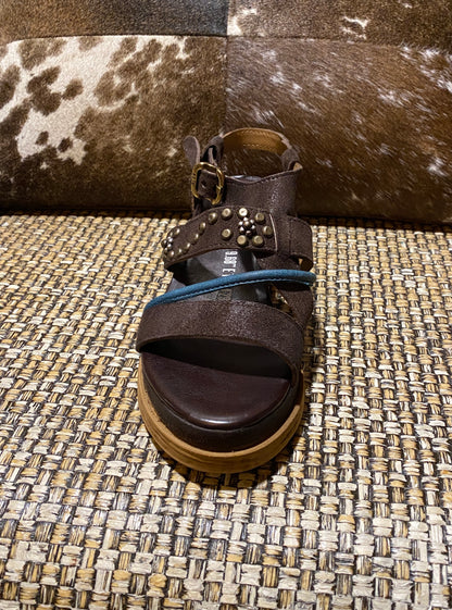 Lowman Sandal - Brown