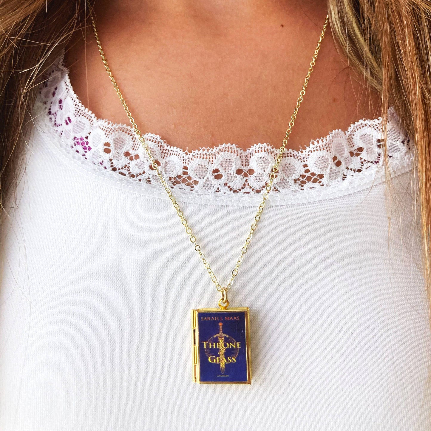 Book Locket Throne of Glass - Brass