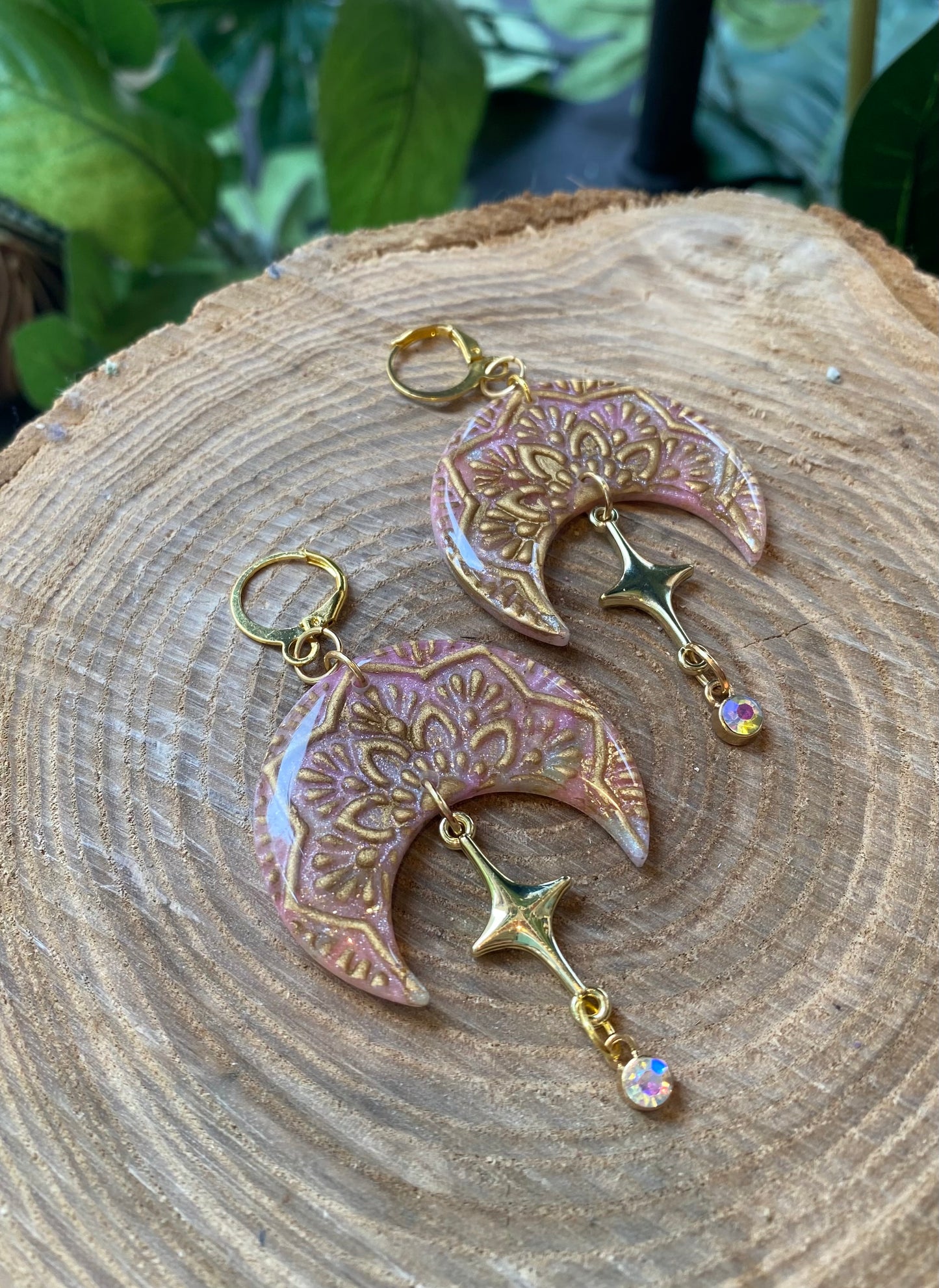 Pink Iridescent Crescent Dangles *E27