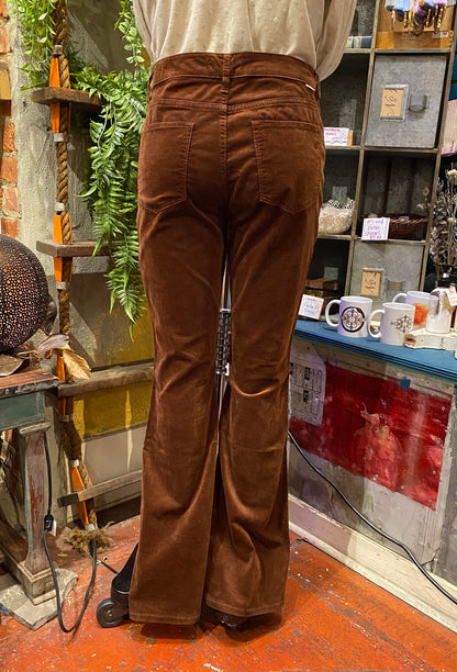 Rosa Flare Jean - Cappuccino
