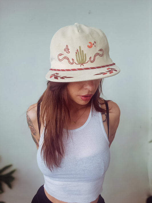 Corduroy desert embroidery hat