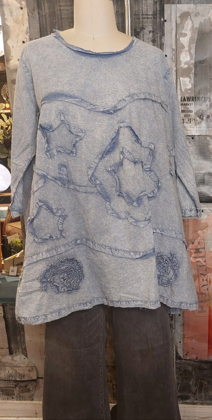 Tunic w/ Abstract Applique - Grey