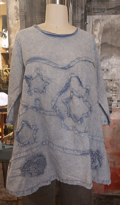 Tunic w/ Abstract Applique - Grey