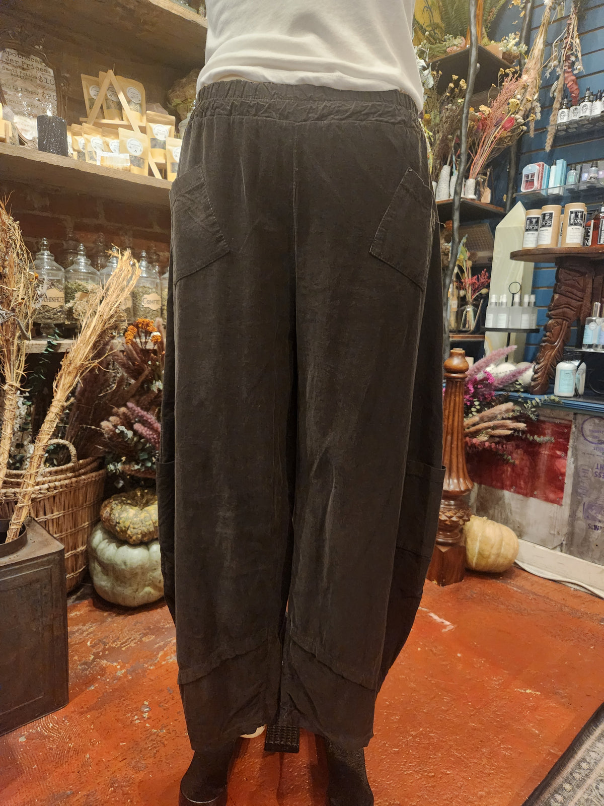 Saga Corduroy Pocket Pant