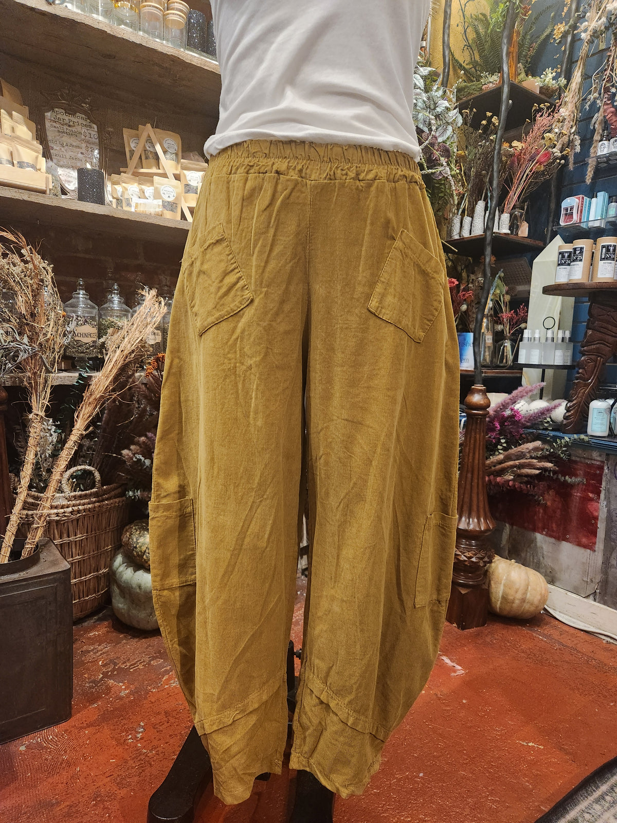 Saga Corduroy Pocket Pant