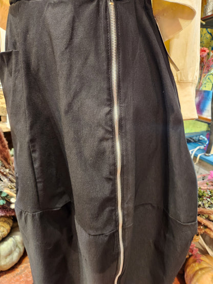 Zip Accent Bubble Skirt