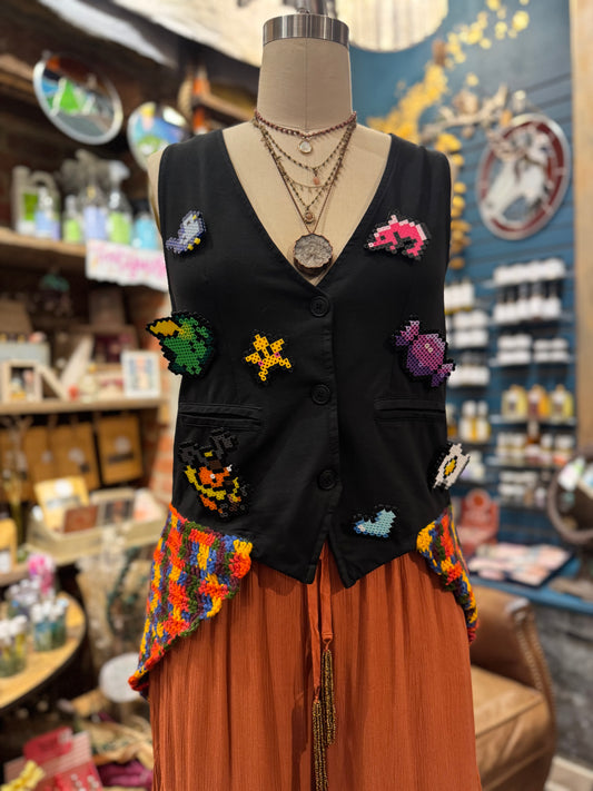 Perler & Crochet Black Saga Vest - Ash Reed*