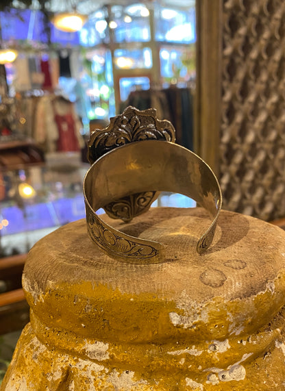 Amethyst Skull Cuff Bracelet (2)