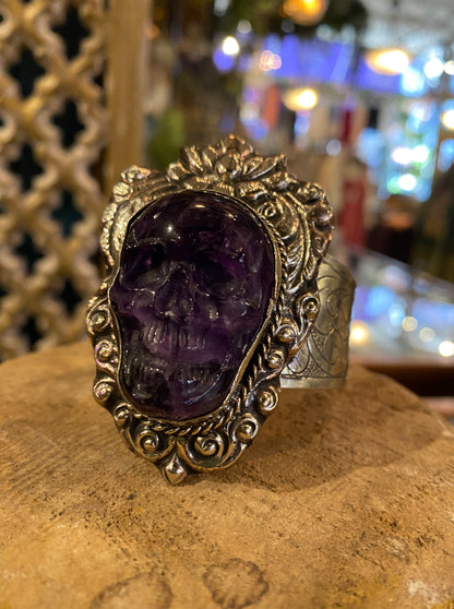 Amethyst Skull Cuff Bracelet (1)