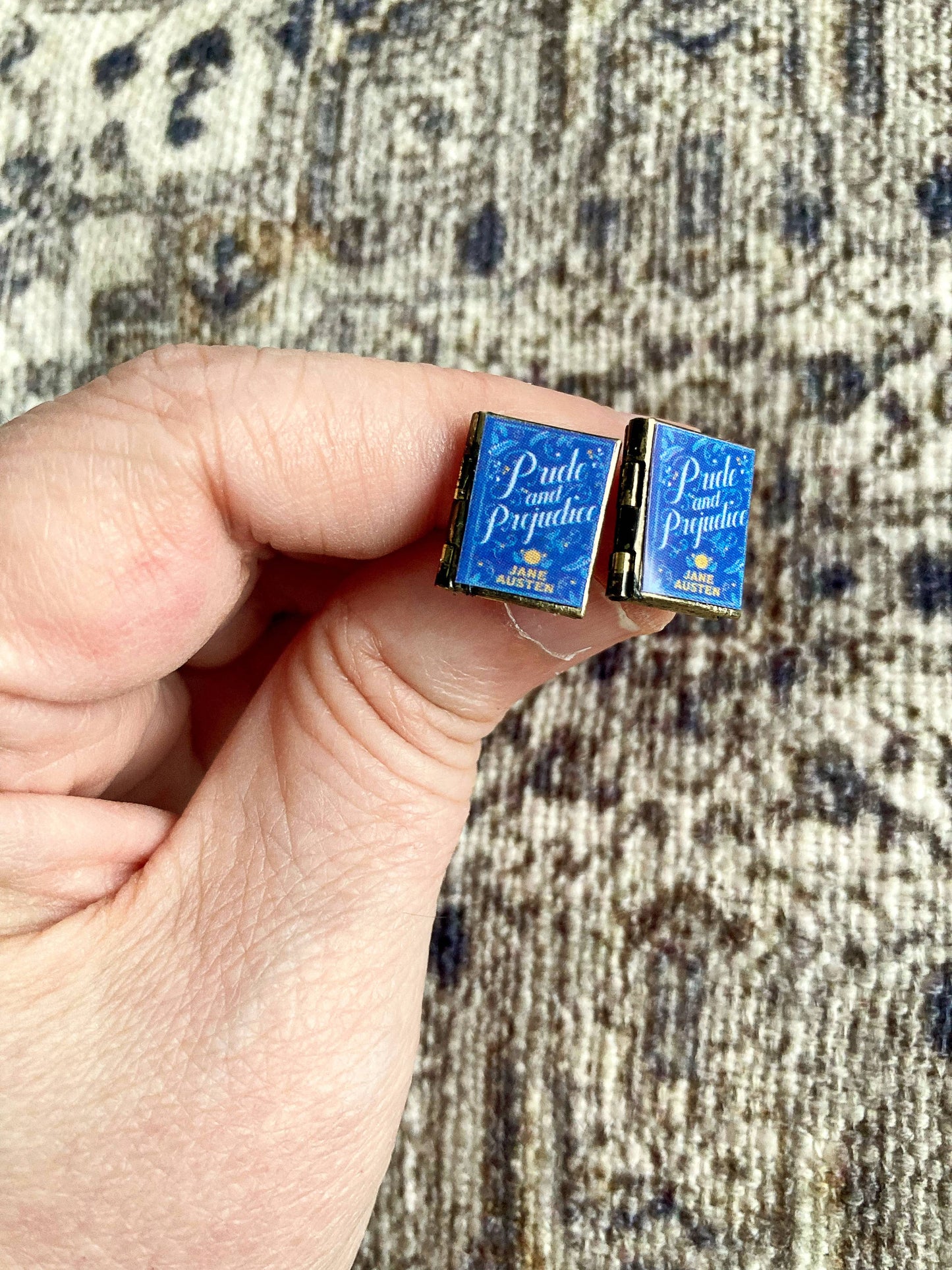 Post Earrings Book Locket Pride and Prejudice- Blue Filagree