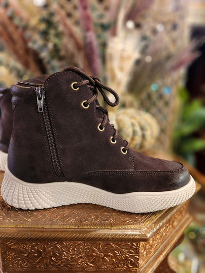 Lynn - Cafe Viz. Suede
