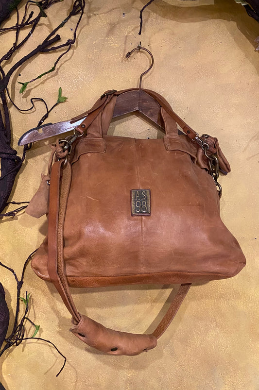 Large Leather Crossbody Bag - Camel
