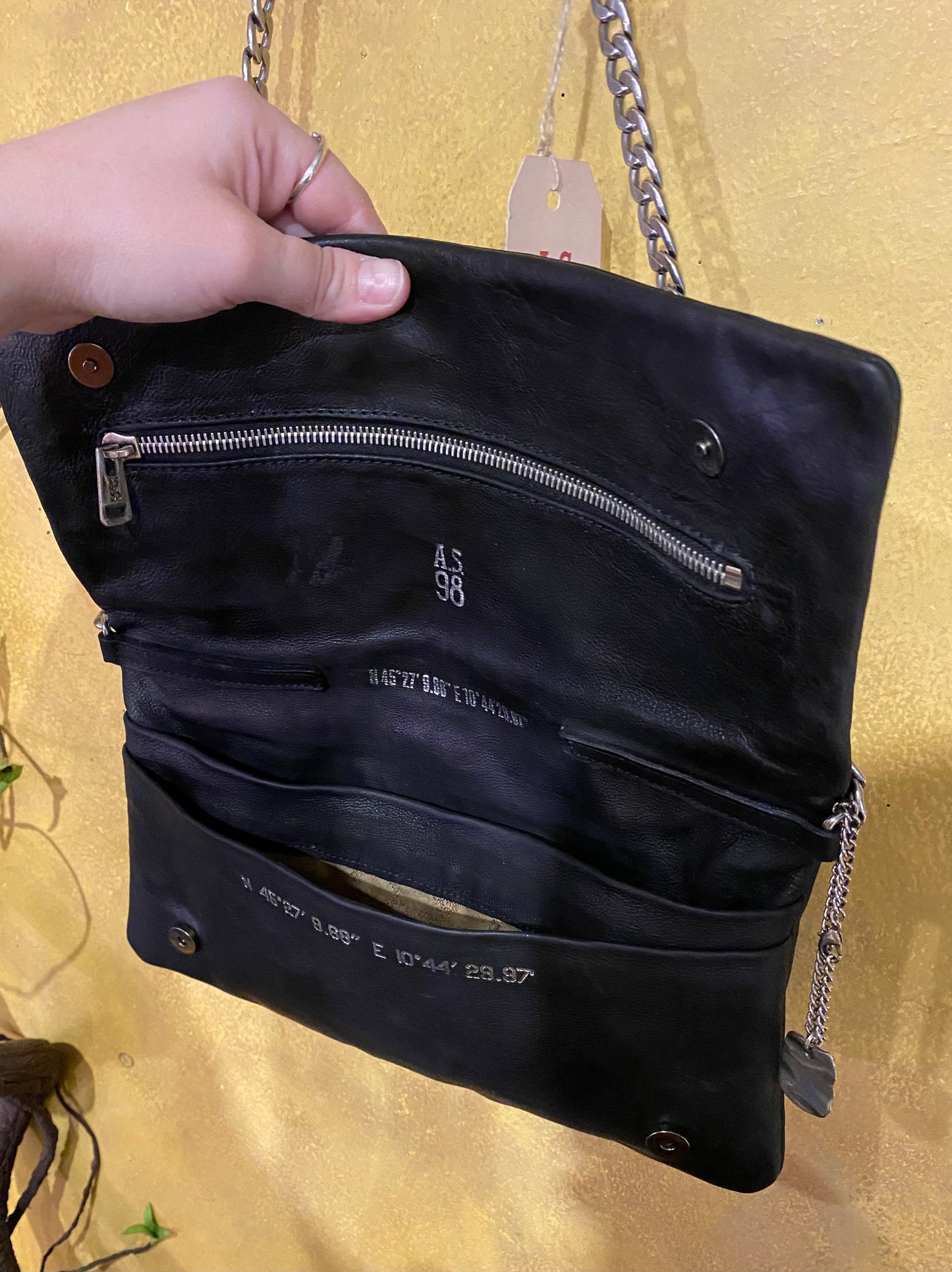 Hawkins Leather Crossbody Bag - Black
