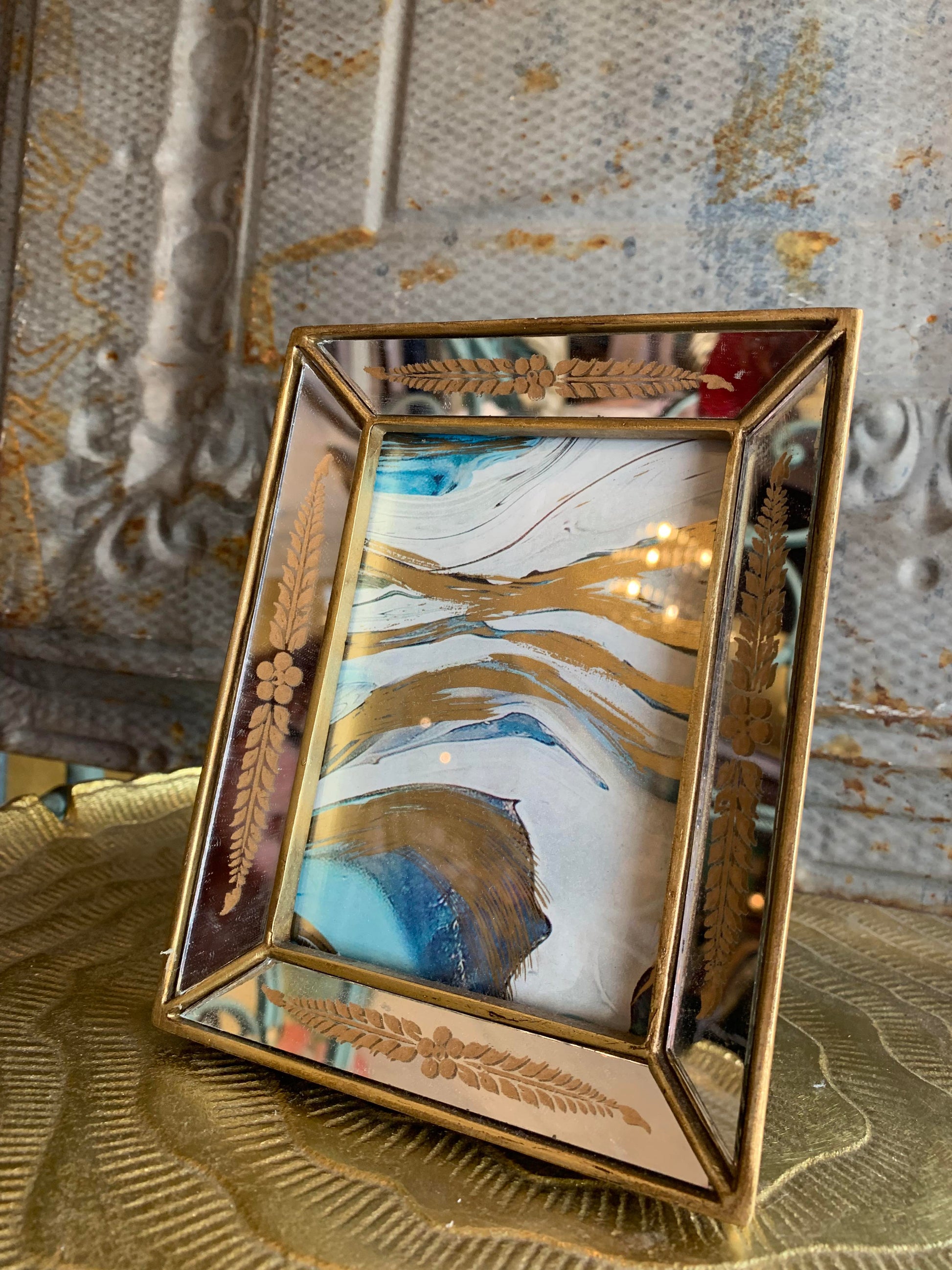Medium Verona Gold Leaf Mirror Photo Frame - La De Da