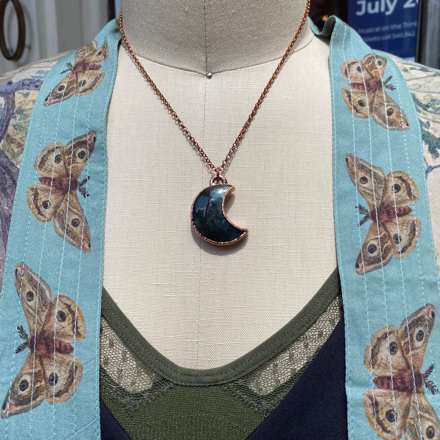 Labradorite Crescent Moon Necklace - La De Da