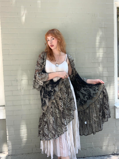Black & Ivory Scalloped Lace Duster - La De Da