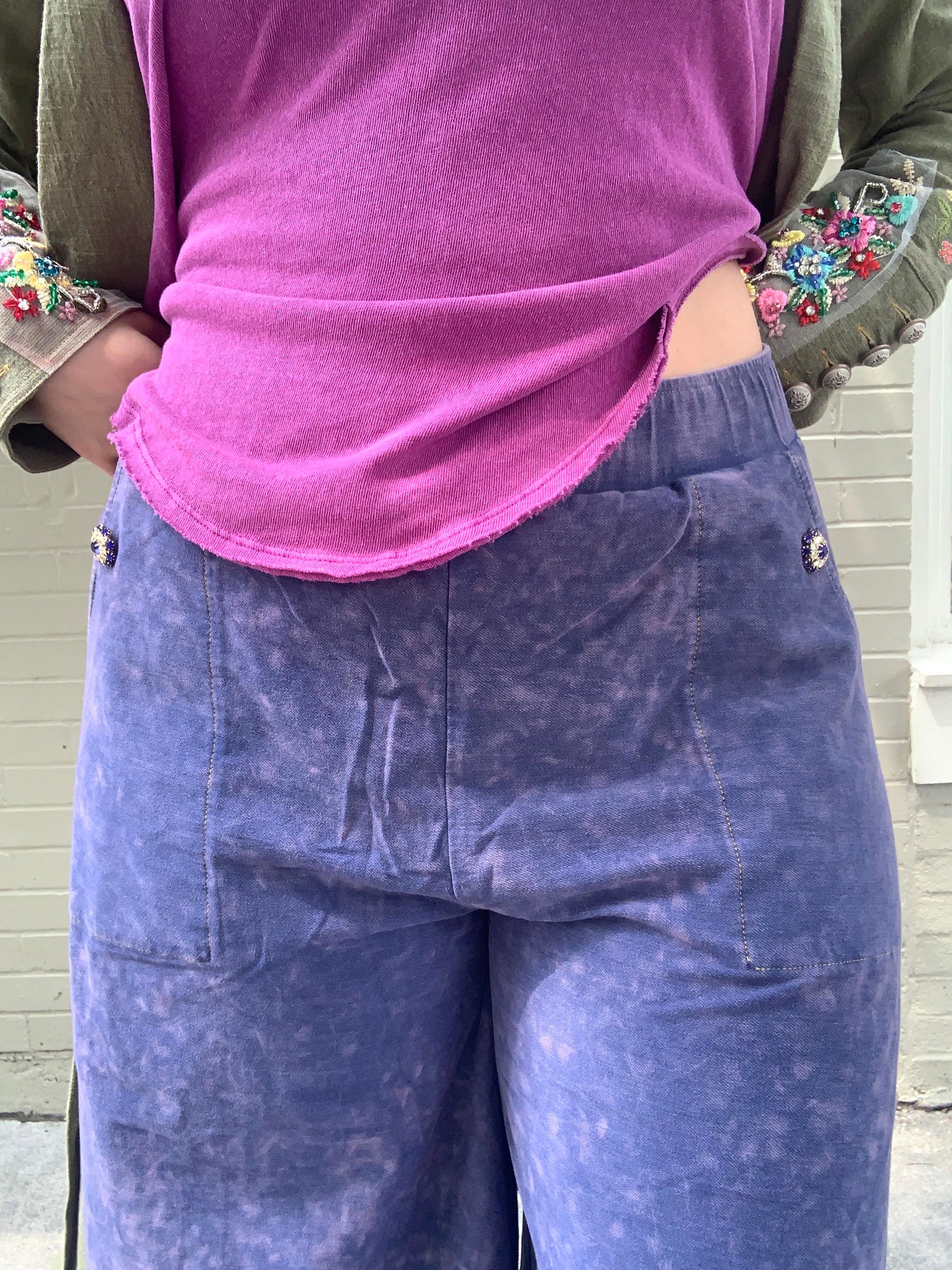 She Does Not Care Knit Pants - La De Da