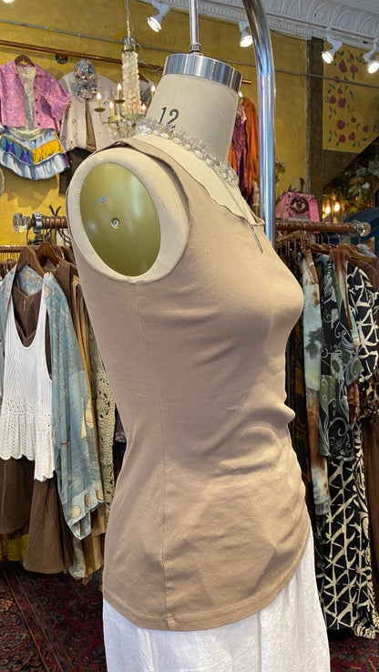 Fitted Tank Top w/ Lettuce Hem - Mushroom