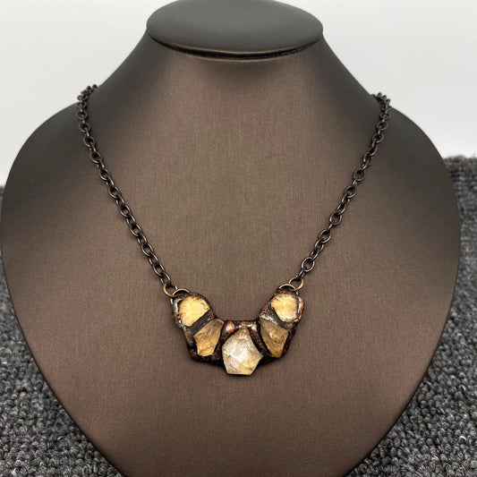 V-shaped Crystal Stone Charm Necklace - Citrine