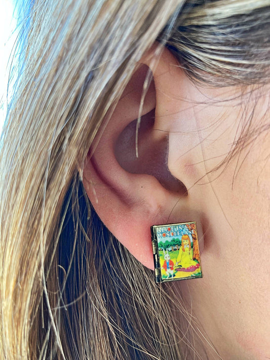 Post Earrings Book Locket Alice In Wonderland- Picnic