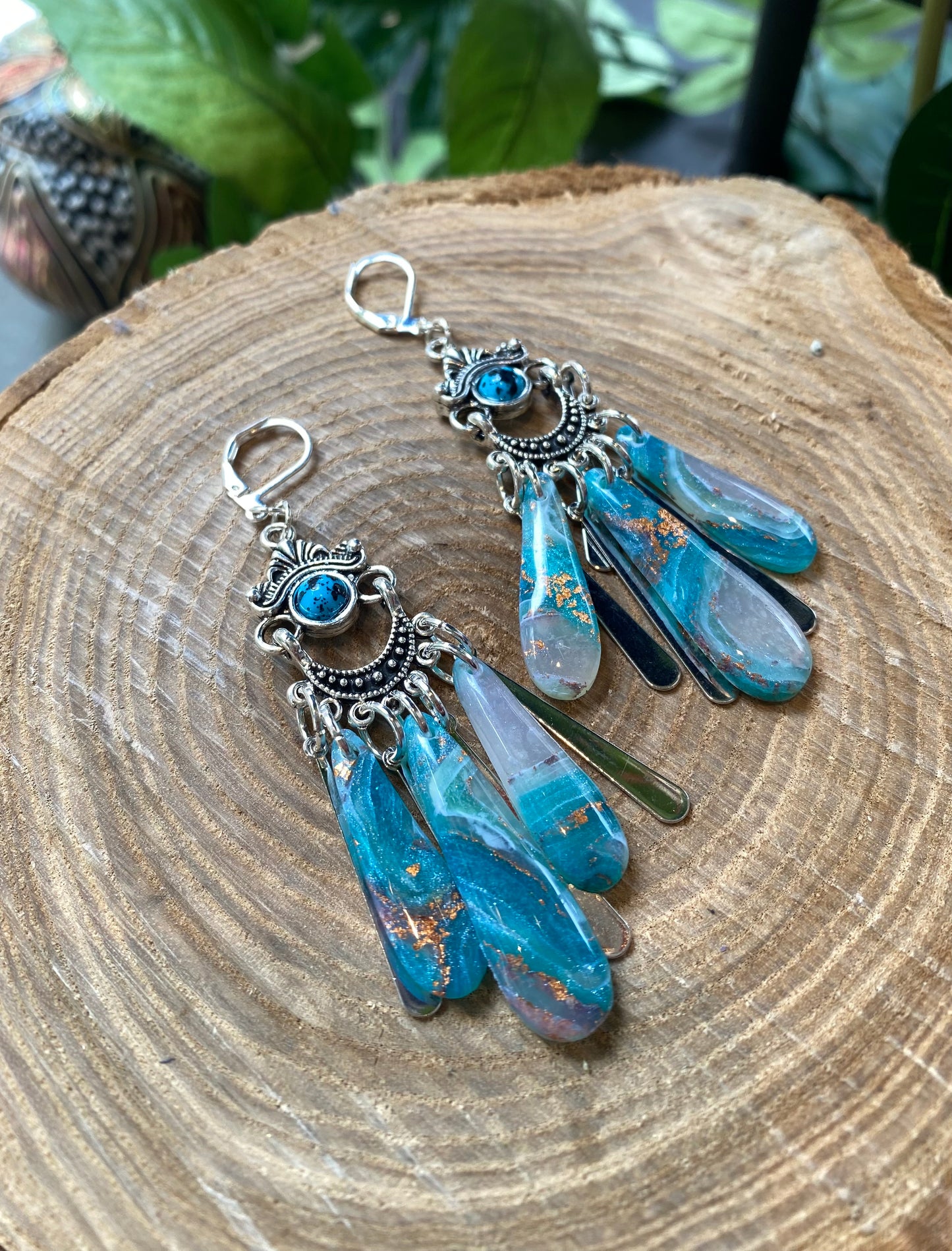 Teal Geode Flowing Dangles *E24