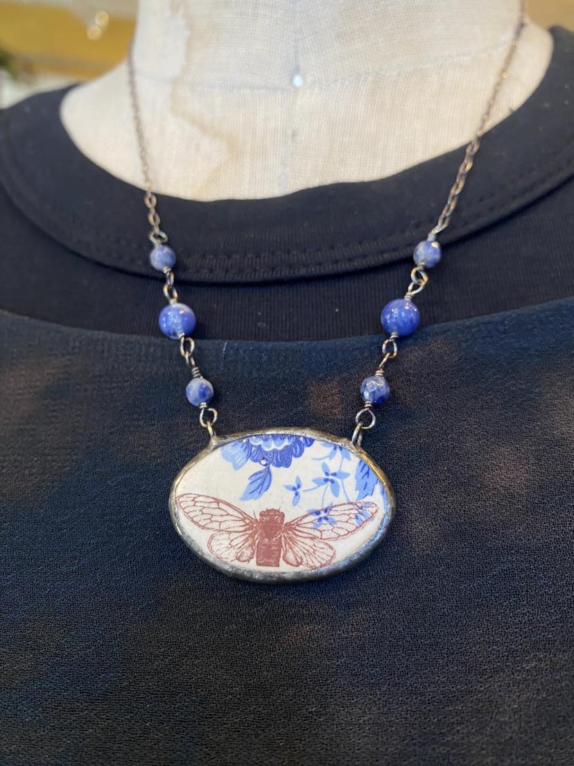 Ceramic Cicada Hand Painted Oval Pendant Necklace - Sodalite * N202