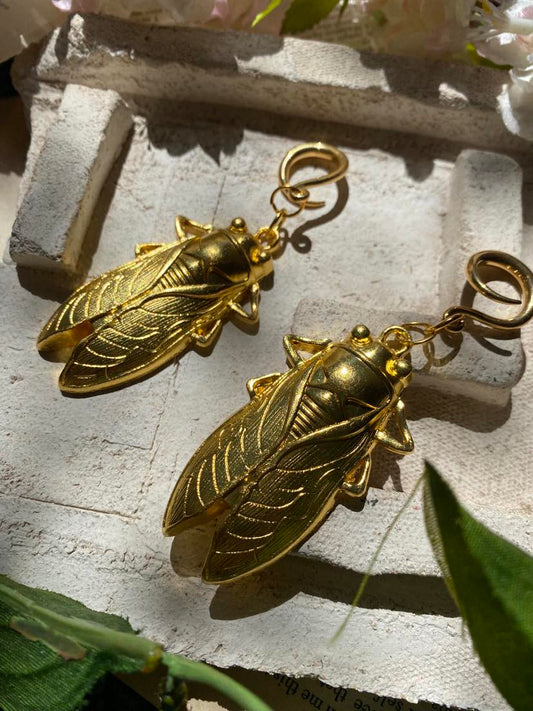 Gold Large Cicada Gauges* #IV40