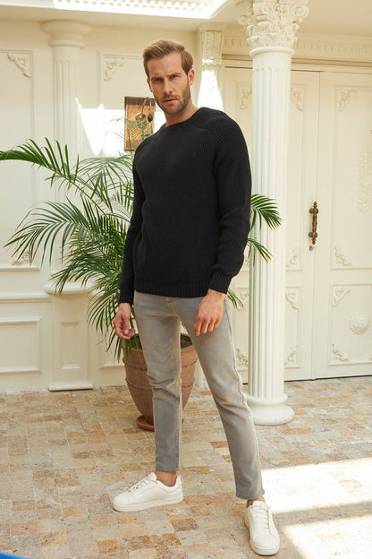 Men's Pullover Sweater - Black