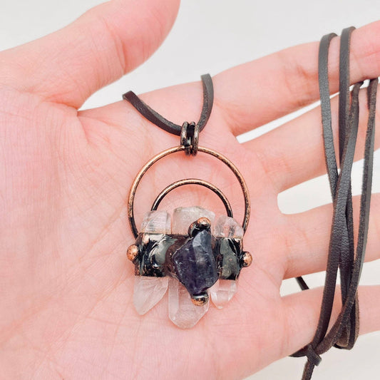 White Crystal & Amethyst Stretchable Leather Necklace