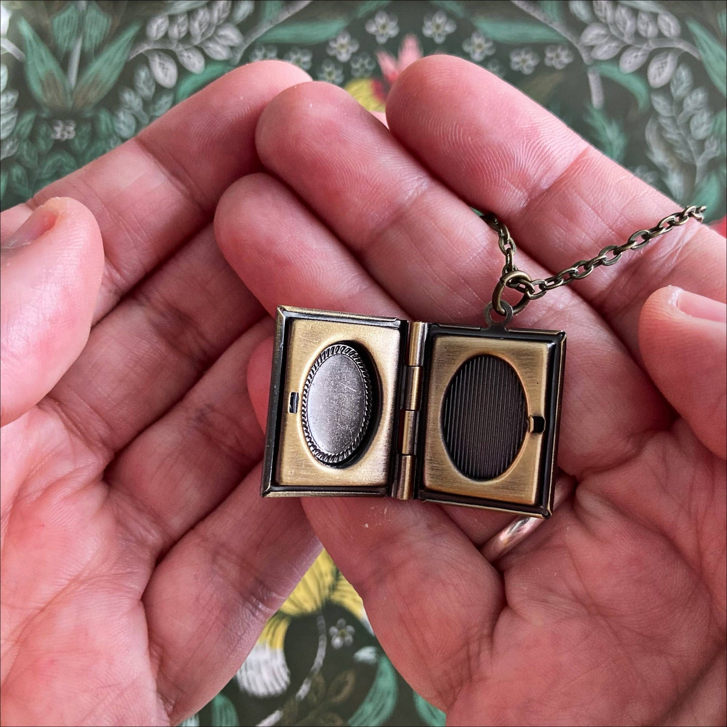 Book Locket Dracula - White with Bat Skull - Bronze