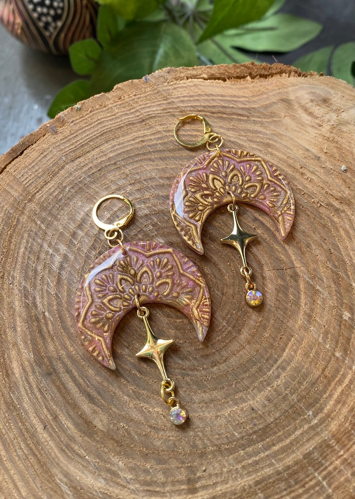 Pink Iridescent Crescent Dangles *E27