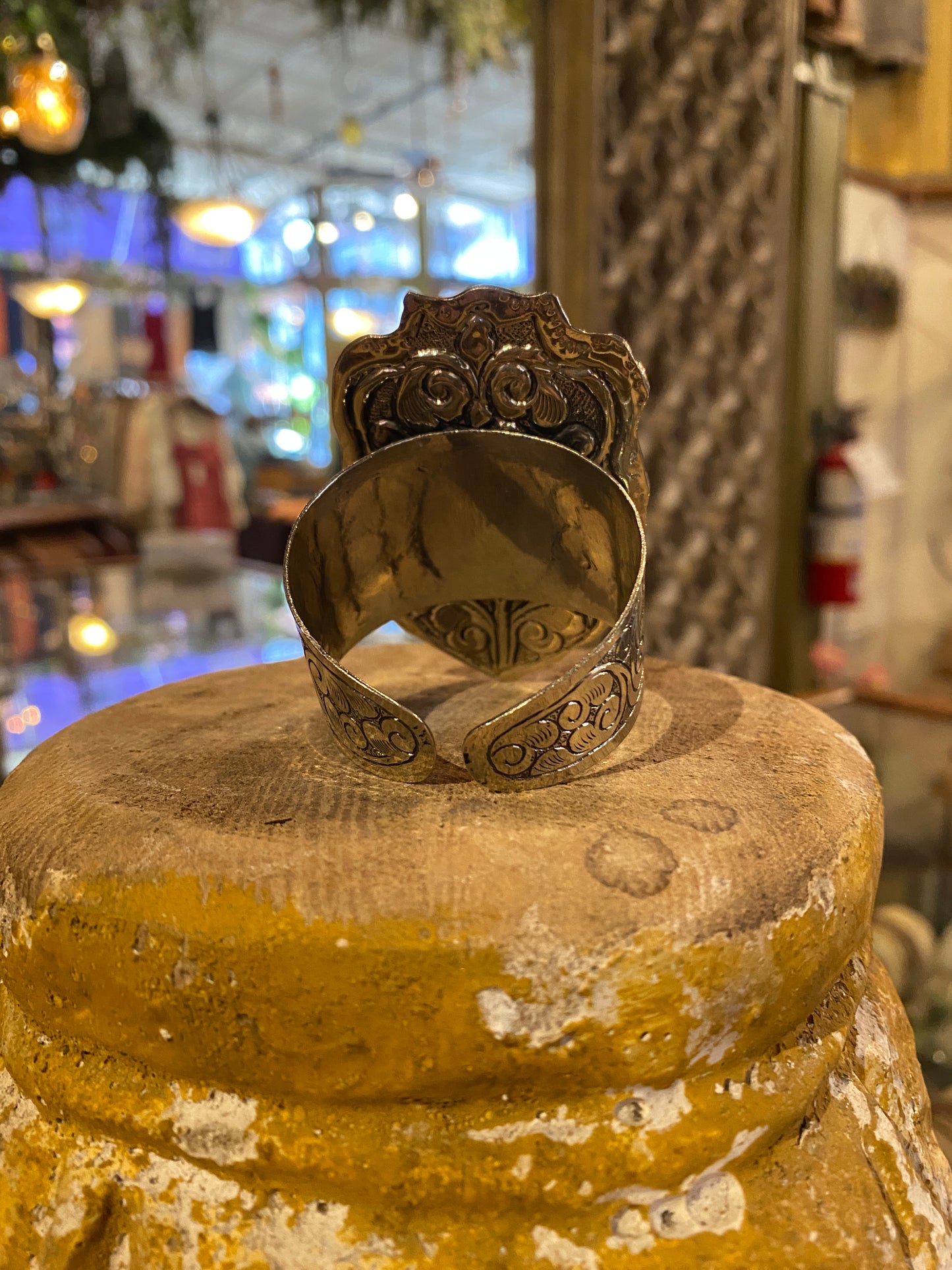 Bone Skull Cuff Bracelet (2)