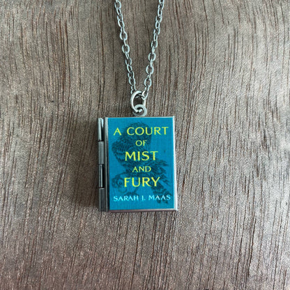 Book Locket A Court of Mist and Fury - Stainless Steel