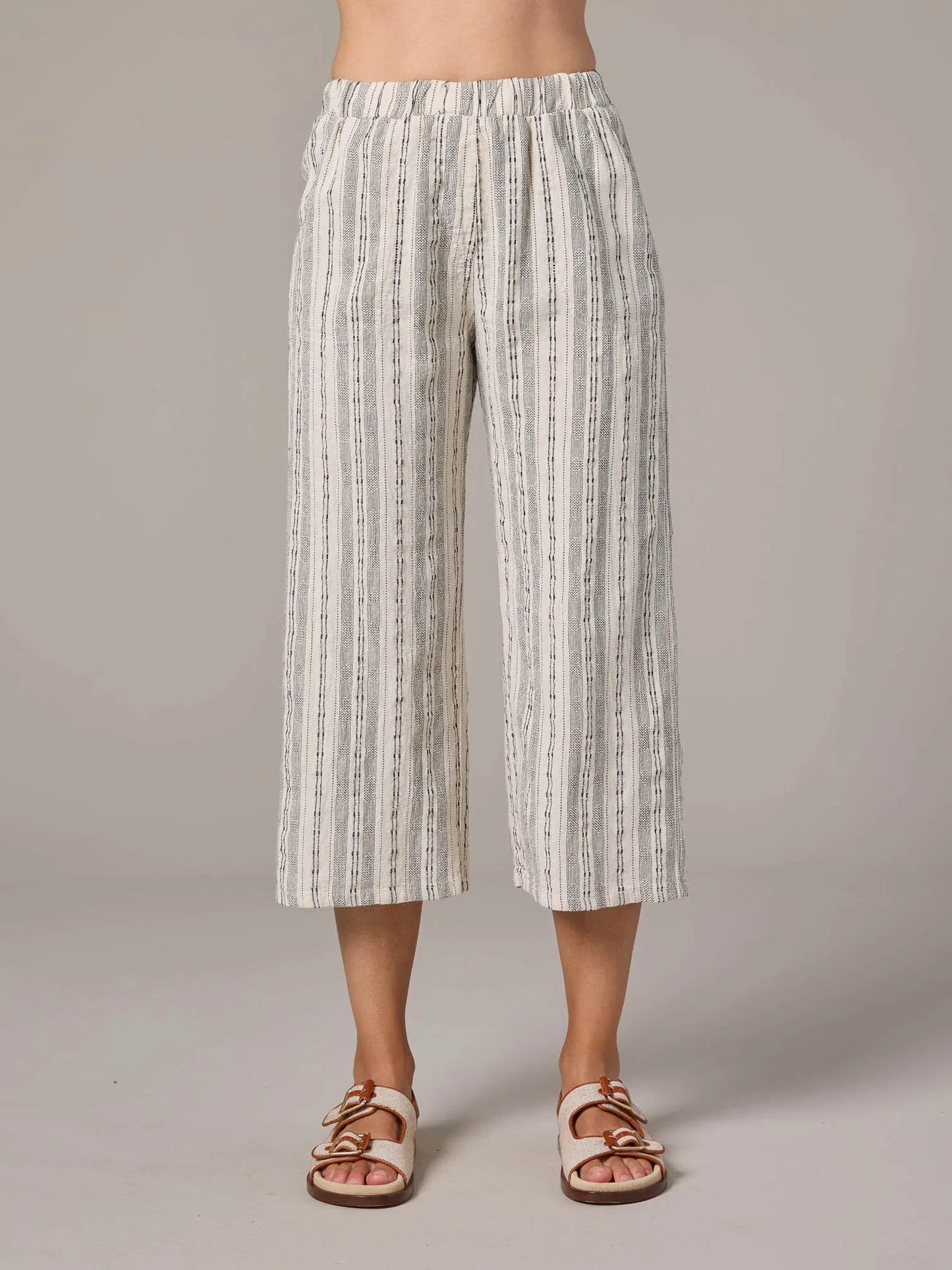 Easy Crop Pinstripe Linen