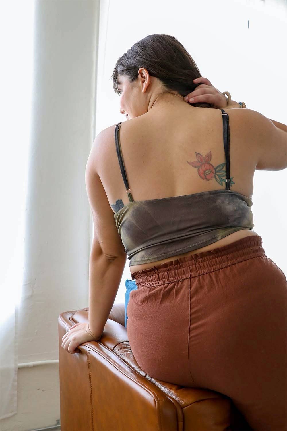 Curve Tie Dye Mesh Brami Top - Olive/Black