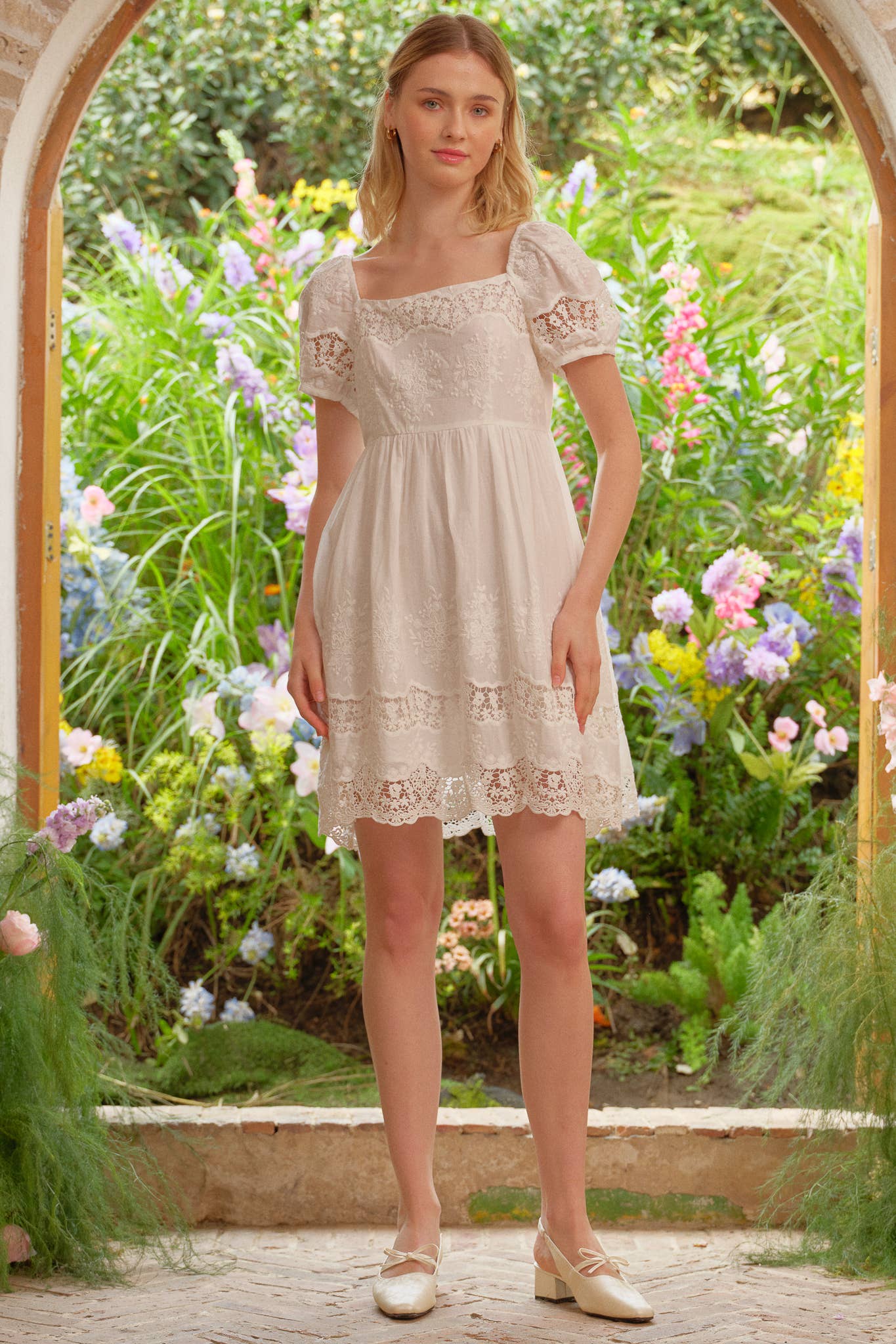 Romantic Garden Lace Dress - White