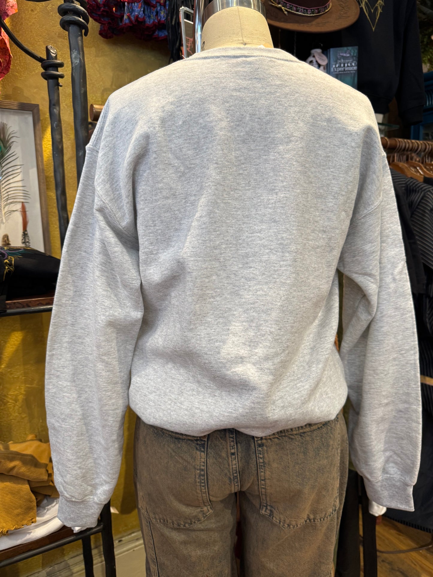 Strawberry Fields Retro Sweatshirt - Ash